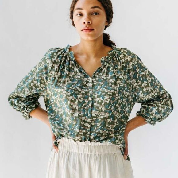 Mirth Amsterdam Top in Green Sweet Pea Print 100% Cotton Size Small - Picture 1 of 8